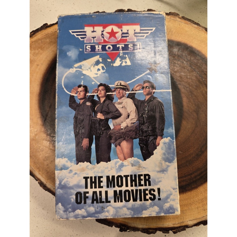 Hot Shots (VHS, 1991, Rare Blockbuster Copy)